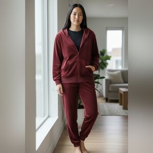 Women's Burgundy Velvet Hooded Two Piece Jogger